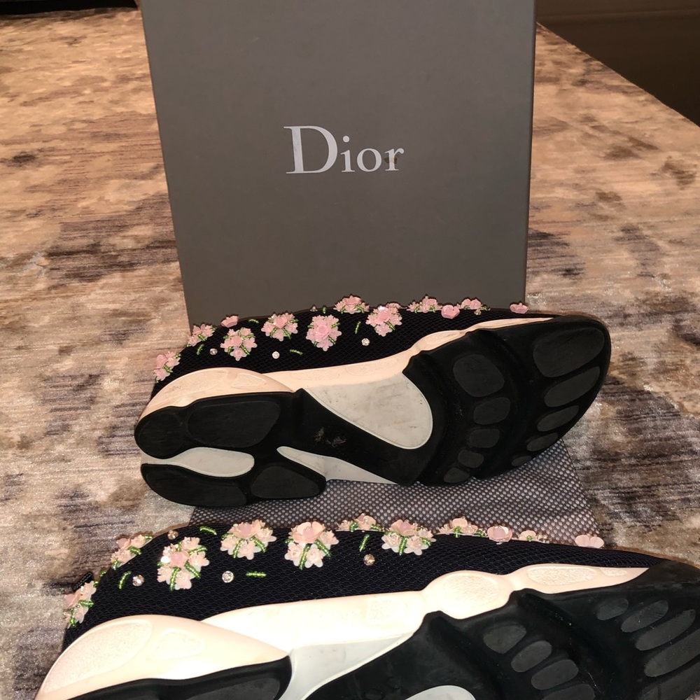 Authentic Dior embellished sneakers - Picture 2 of 6